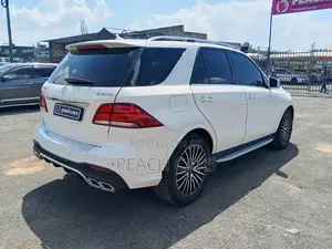 Mercedes-Benz M Class 2012 White