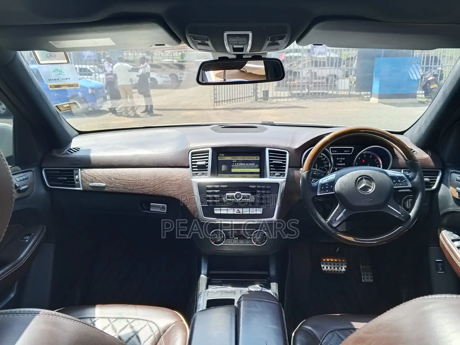 Mercedes-Benz M Class 2012 White