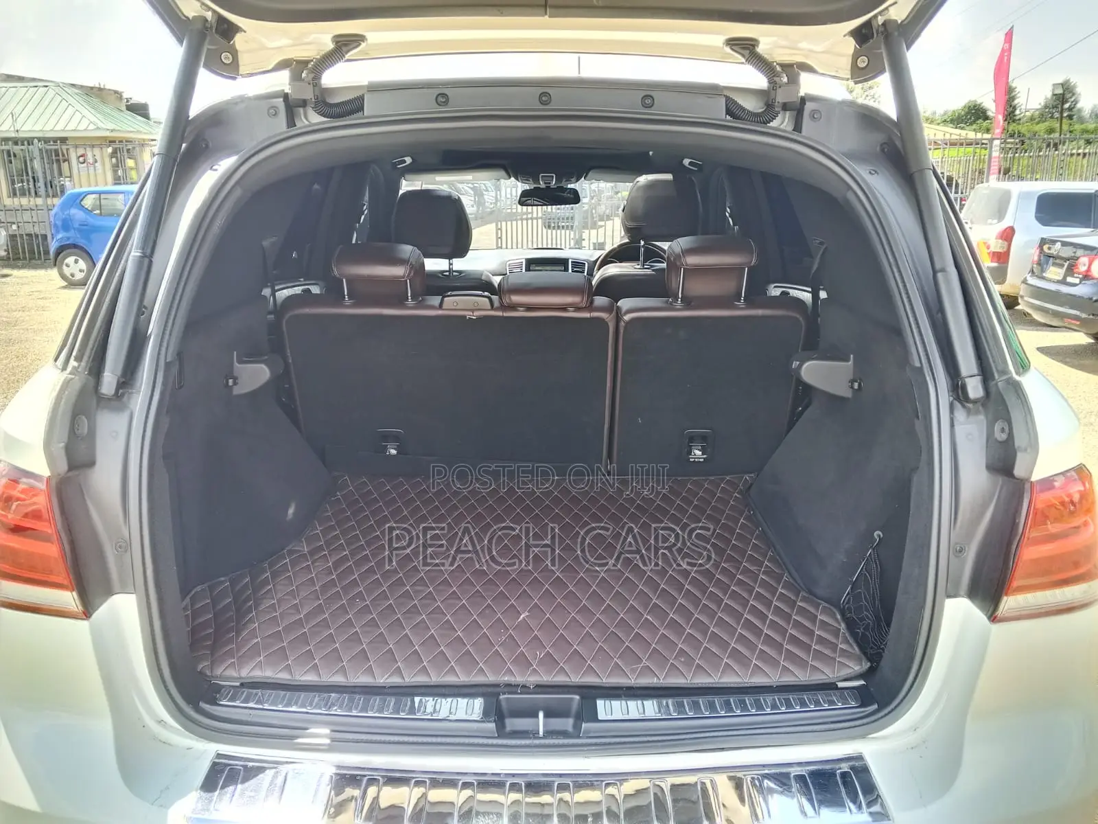 Mercedes-Benz M Class 2012 White