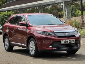 Toyota Harrier 2017