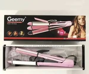 Geemy 3 in 1 Flat Iron Straightens Curls