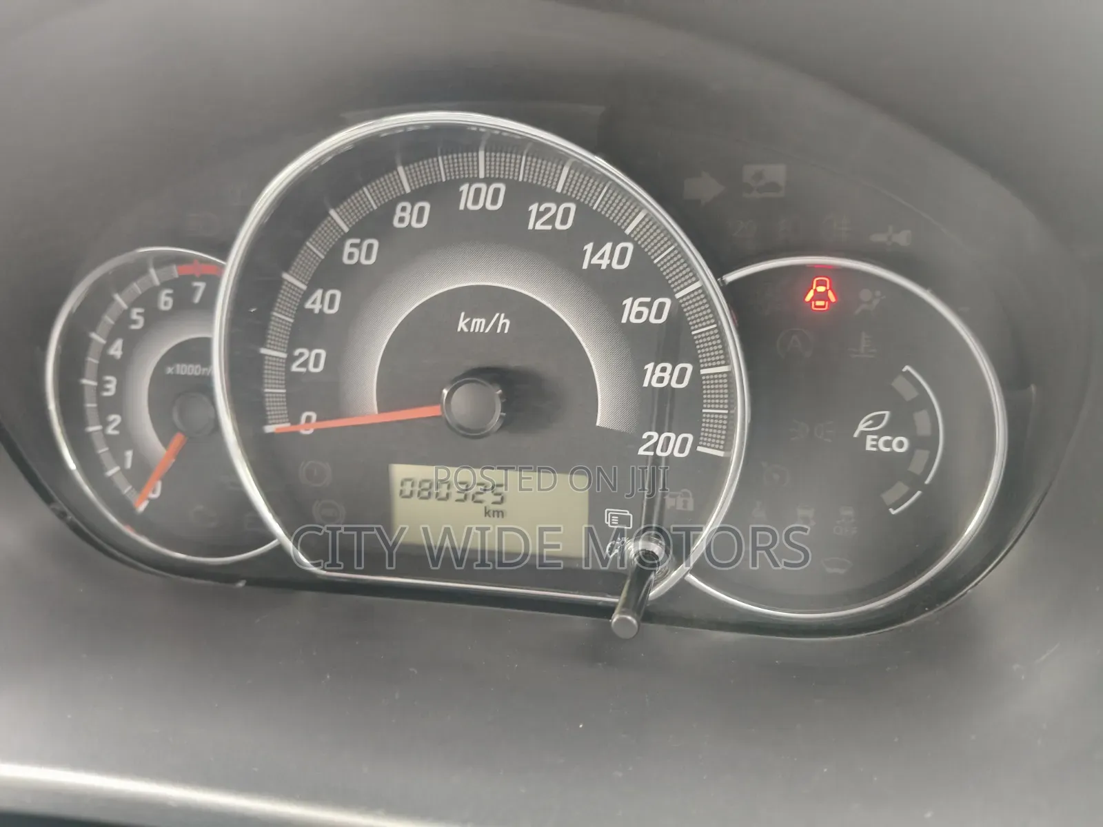 Mitsubishi Mirage ES 2017 White