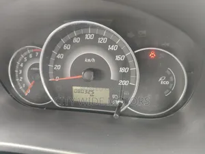 Mitsubishi Mirage ES 2017 White