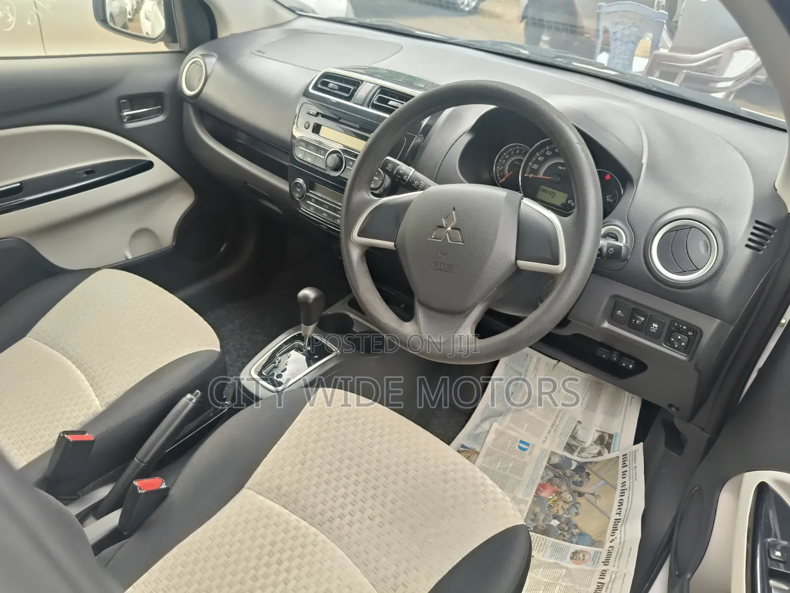 Mitsubishi Mirage ES 2017 White