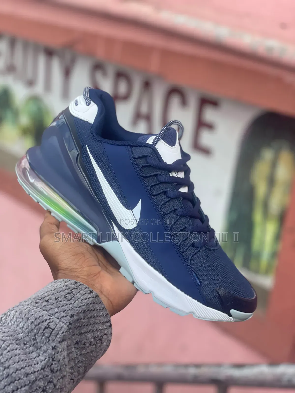 Nike Air Max Pulse Roam