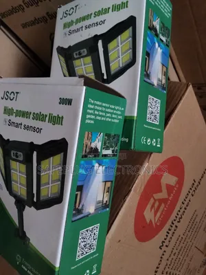 Jsot 300w 3-Head Foldable Solar Street Light With Smart Sensor