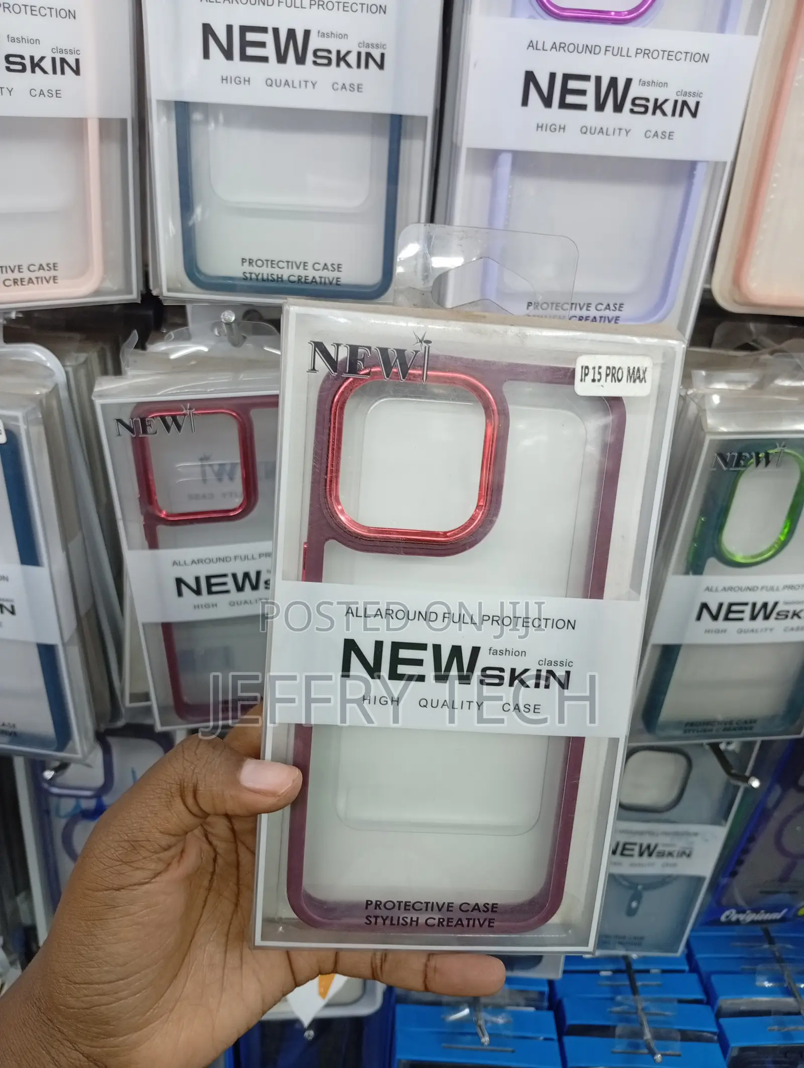 iPhone 15 Pro Max, Crimson Red Outer Perimeter Frame Case