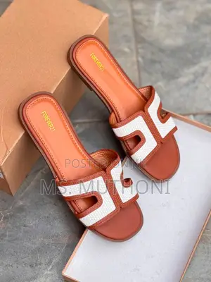 Forever 21 Ladies Sandals Size 37-41