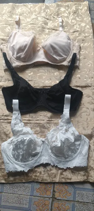 Perfect Wireless and None Ladies Bra