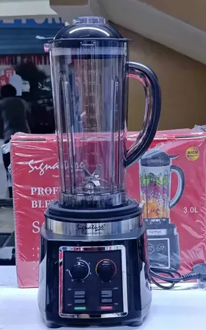 Signature Blender 2000 Watts