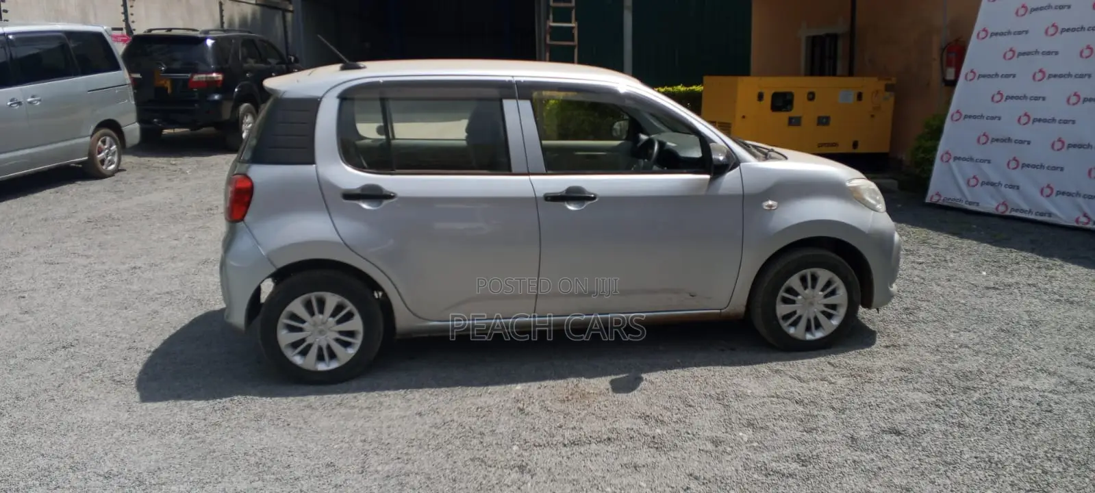 Toyota Passo 2018 Silver