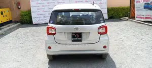 Toyota Passo 2018 Silver