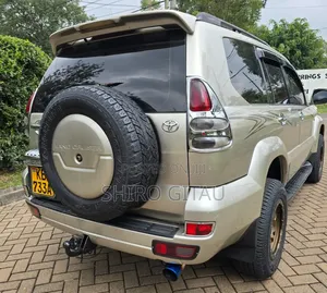 Toyota Land Cruiser Prado 2005 Silver
