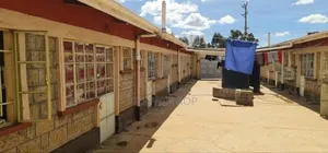 18bdrm Duplex in Sogomo, Kimumu for sale