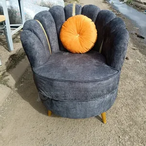 Single Sofa, for Studio, Pedicure or Living Room 