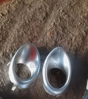 Toyota Vanguard Foglight Covers Per Pair
