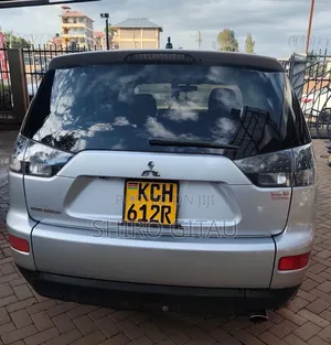 Mitsubishi Outlander 2009 Silver