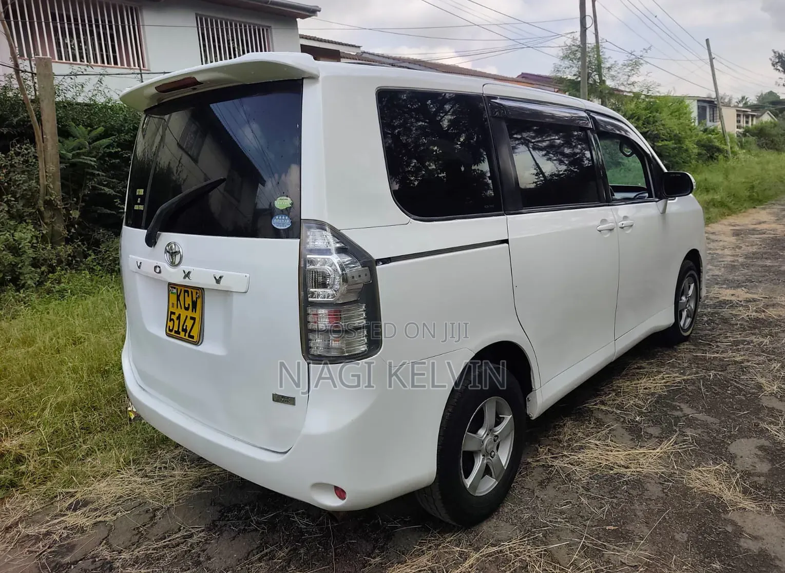 Toyota Voxy 2012 White