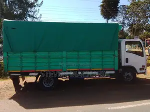 Isuzu NQR Local