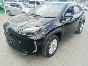 Toyota Yaris Cross 2021 Black