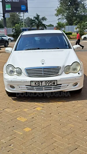 Mercedes-Benz C230 2005 White
