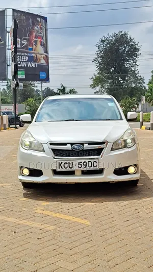 Subaru Legacy 2012 White