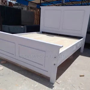 White Modern Wooden Bed Size 5 by 6
