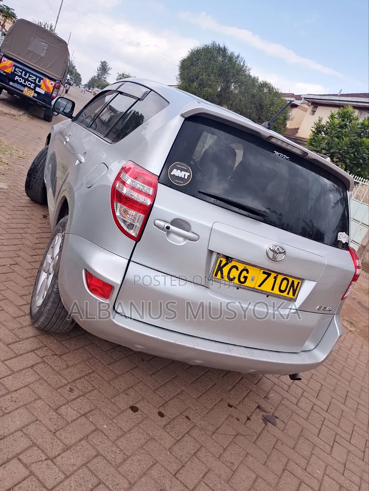 Toyota RAV4 2010 Silver
