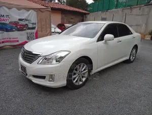 Toyota Crown 2008 White