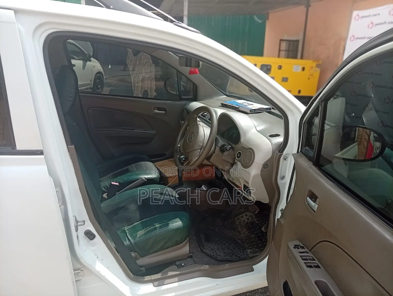 Mazda Carol 2013 White
