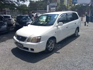 Toyota Gaia 2003 White