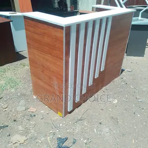 1.2m Executive Reception Waiting Area Desk