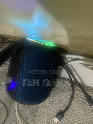 Caston Bt Speaker