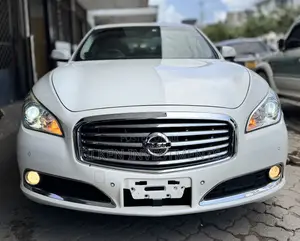 Nissan Cima 2019 White