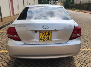 Toyota Axio 2011 Silver