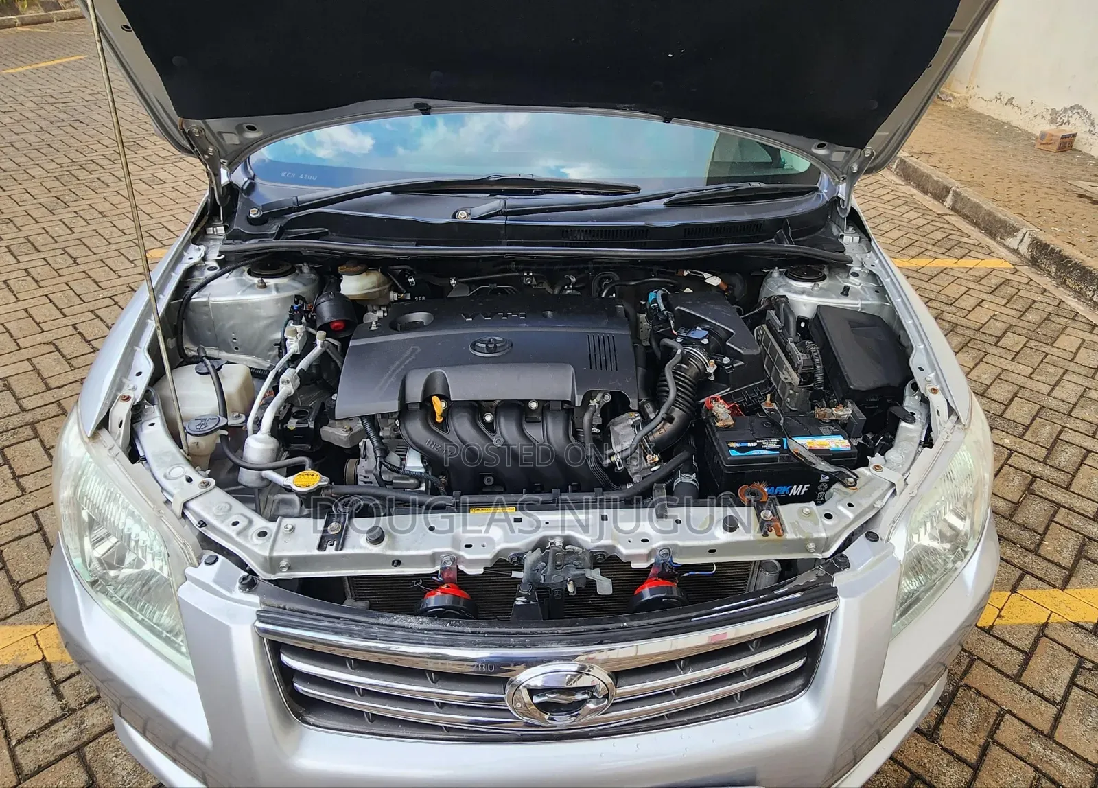 Toyota Axio 2011 Silver