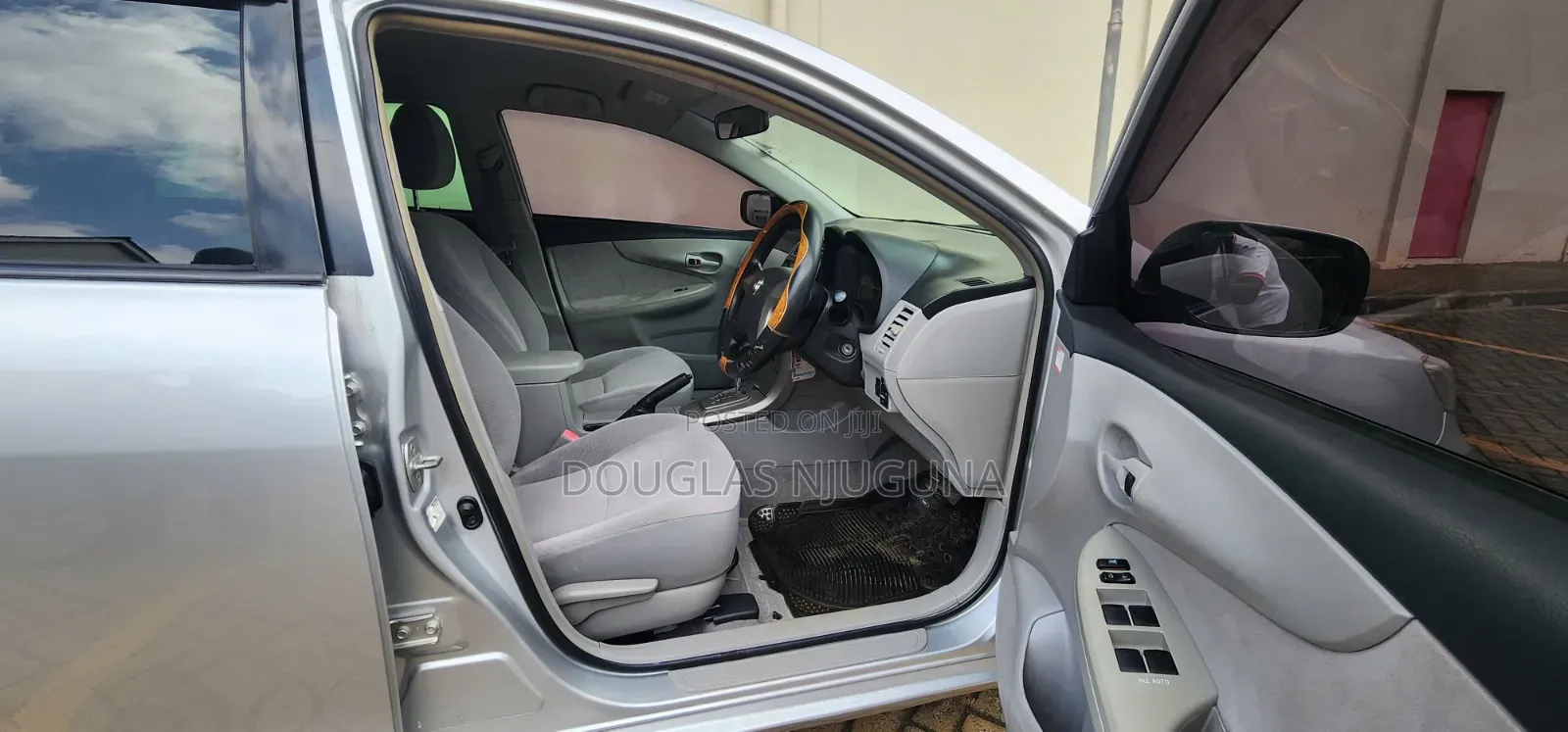 Toyota Axio 2011 Silver