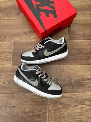 Nike Sb Dunk Low J-Pack Shadow
Sizes  40-45