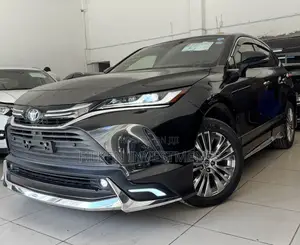 Toyota Harrier 2.0 2021 Black