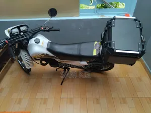 Yamaha DT175 2021 White