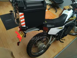 Yamaha DT175 2021 White