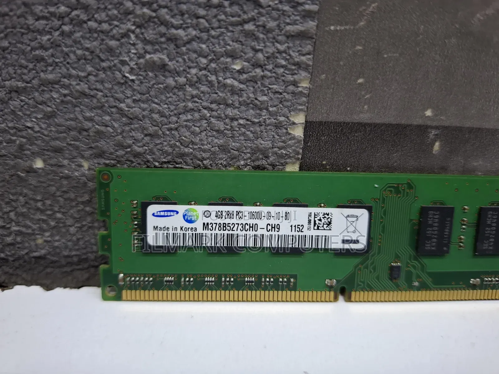 Samsung 4gb 2rx8 Pc3-10600u-09-10-B0 Desktop Ram