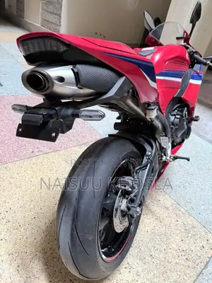Honda CBR 2022 Red