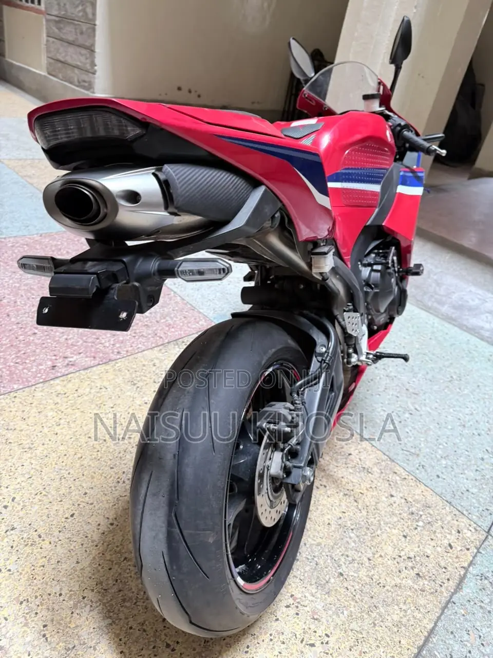 Honda CBR 2022 Red