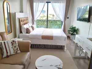 Executive Studio Airbnb South B | Ole Sereni Airport | Nairobi Park
