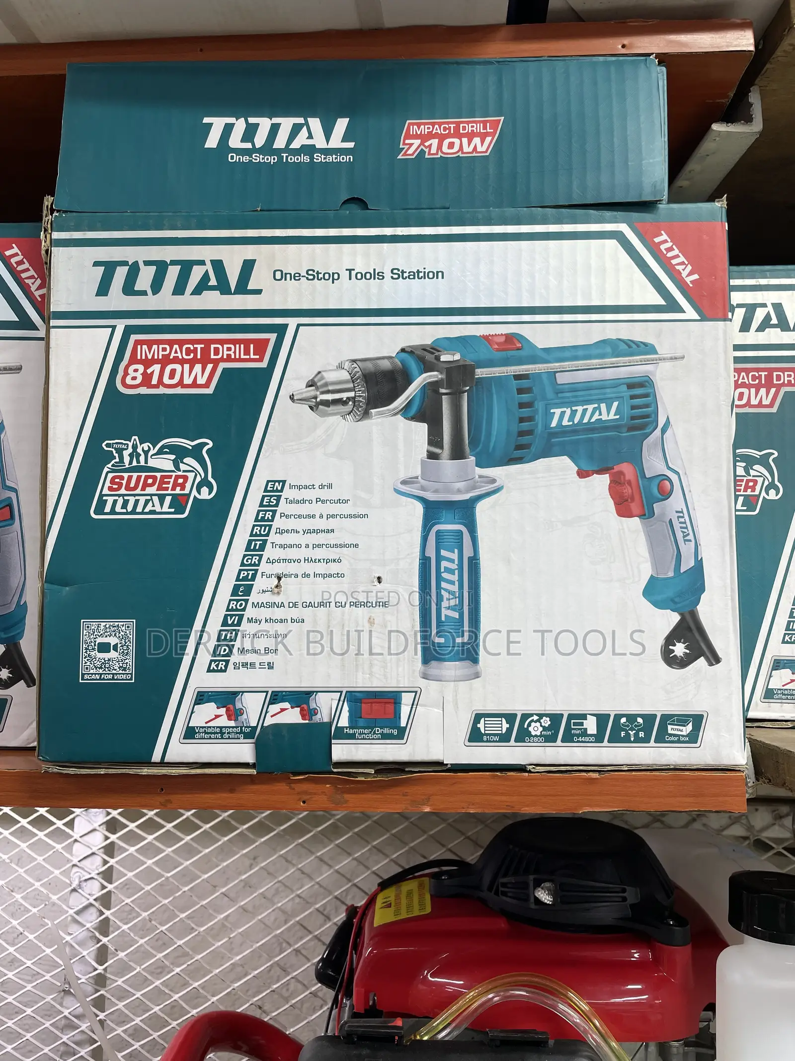 Total 810w Impact Drill