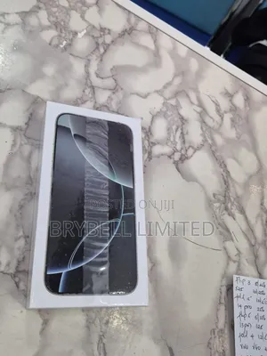 New Apple iPhone 16 Pro Max 256 GB Black