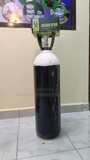 3.4m3 Oxygen Cylinder With Regulator and Flowmeter