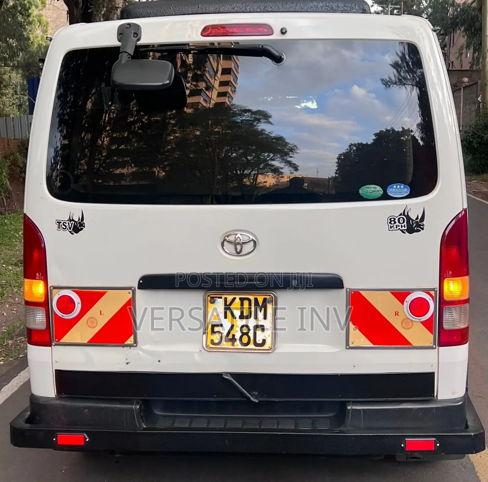 Toyota HiAce 2014 White