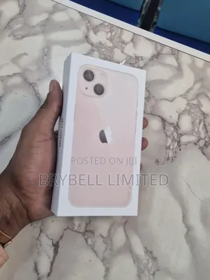 New Apple iPhone 13 128 GB Pink